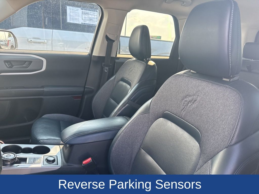 2021 Ford Bronco Sport Outer Banks photo 4