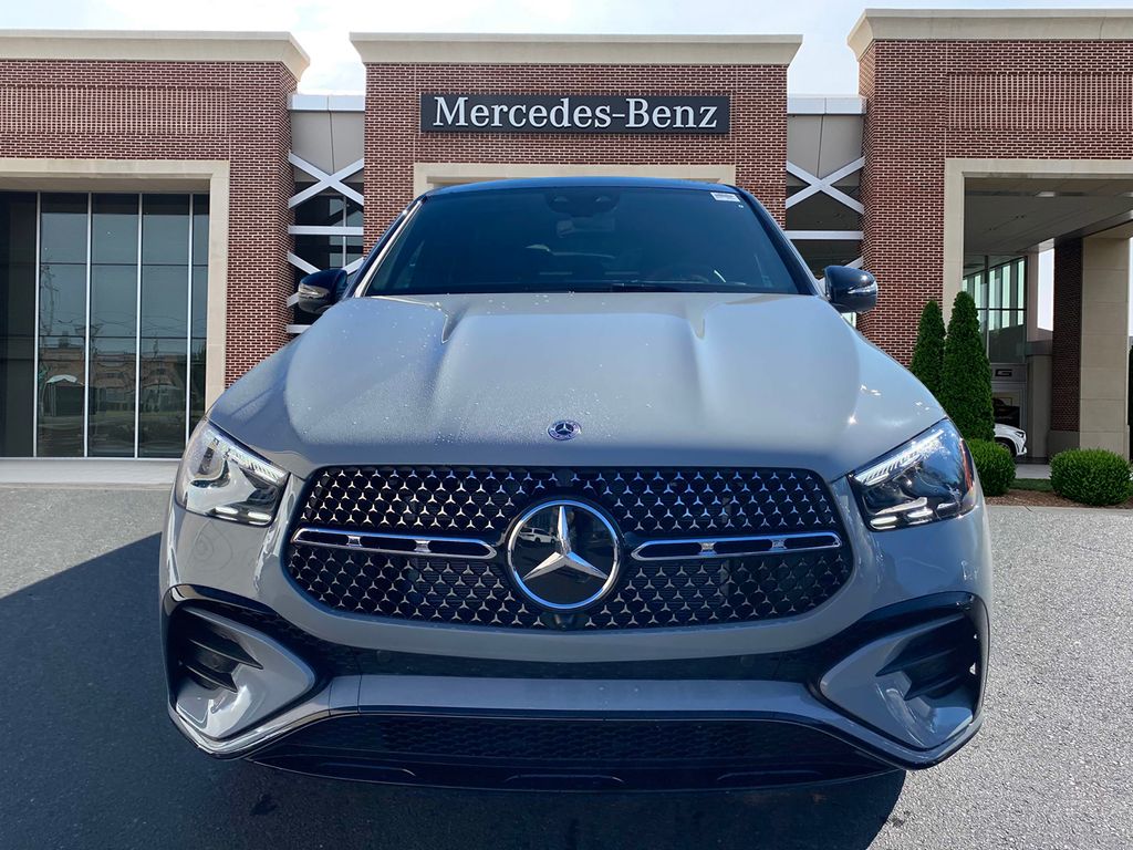 2025 Mercedes Benz GLE 450 4MATIC photo 2