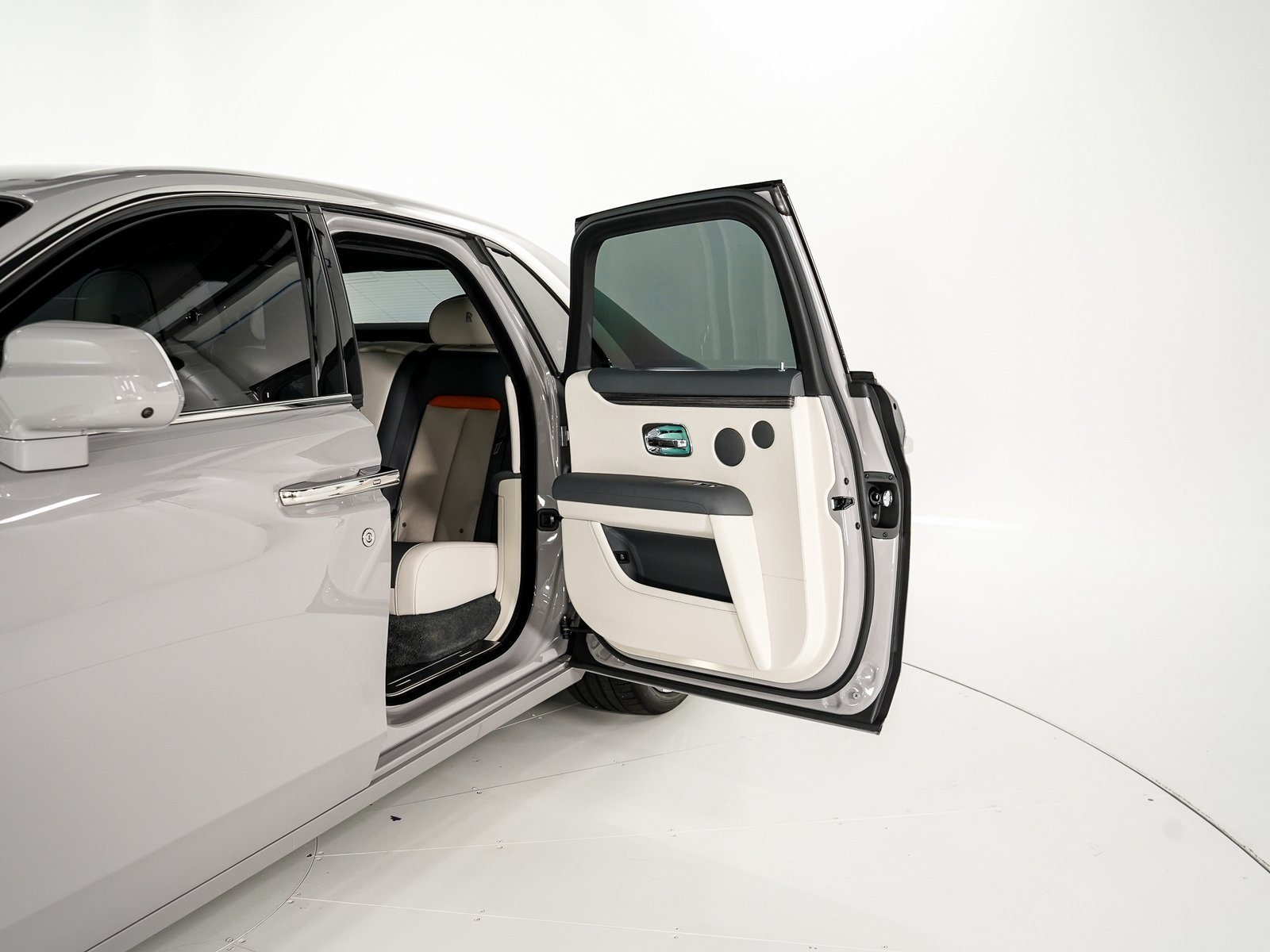 2022 Rolls Royce Ghost RR21 photo 19