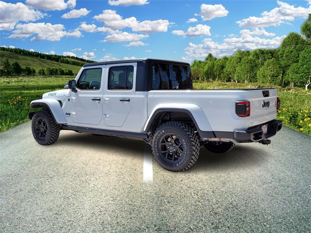2025 Jeep Gladiator Willys photo 3