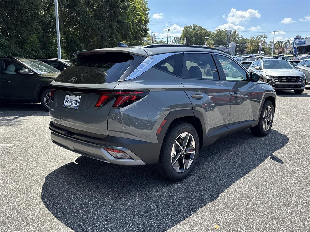 2026 Hyundai Tucson SEL photo 2