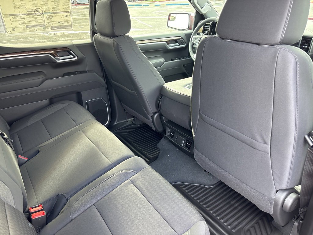 2025 Chevrolet Silverado 1500 LT photo 20