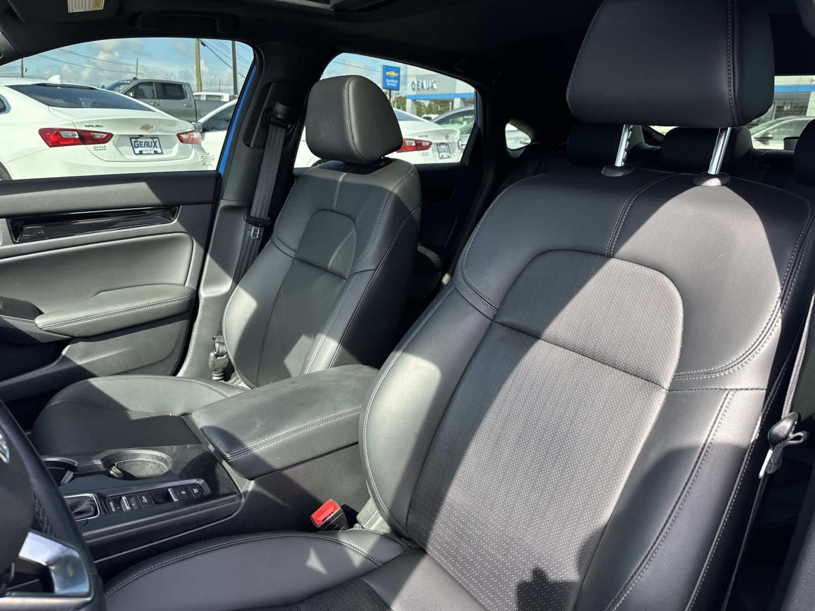 2022 Honda Civic Hatchback Sport Touring photo 35