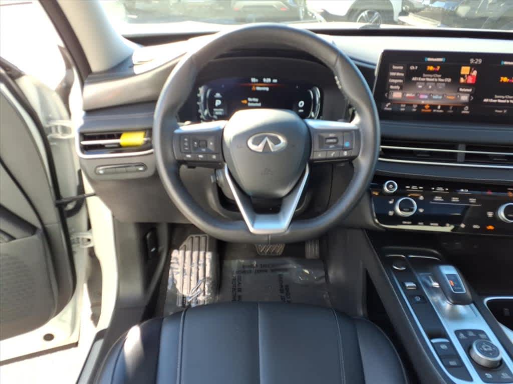 2024 Infiniti QX60 Luxe photo 13