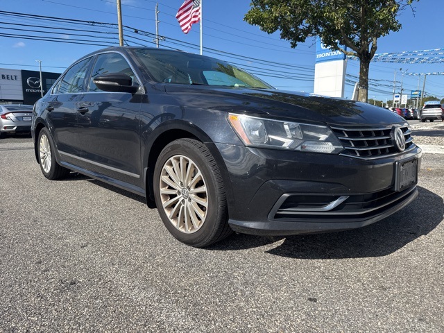 Used 2017 Volkswagen Passat SE with VIN 1VWBT7A32HC011834 for sale in Lakewood, NJ