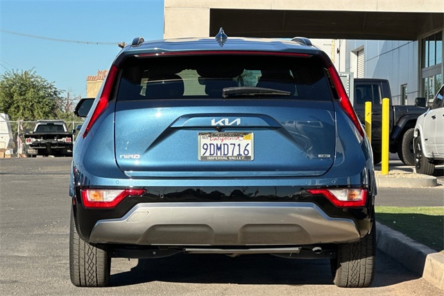 2023 Kia Niro EX Touring photo 4