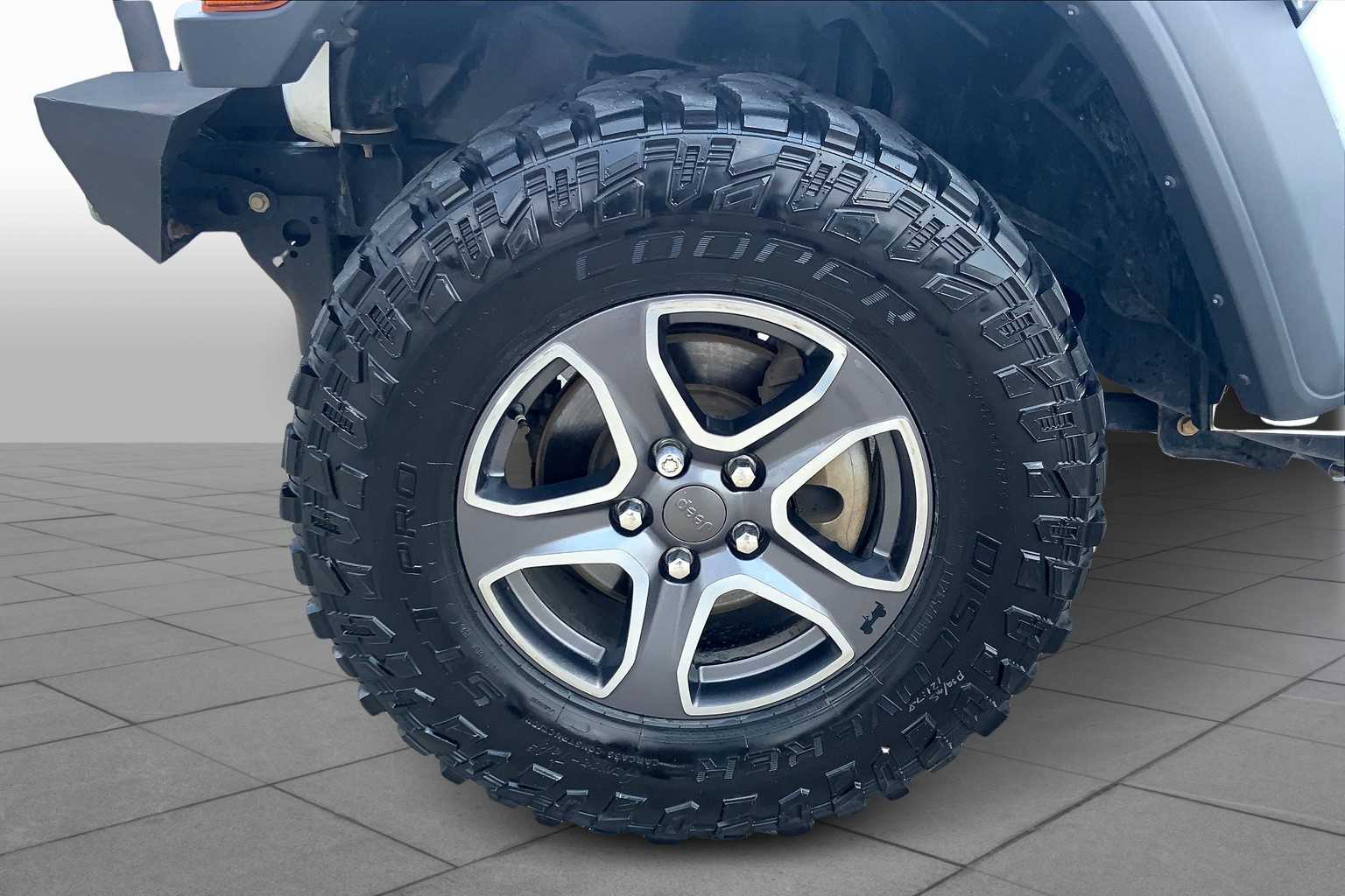 2018 Jeep Wrangler Unlimited Sport S photo 8