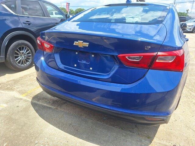 2023 Chevrolet Malibu 1LT photo 3
