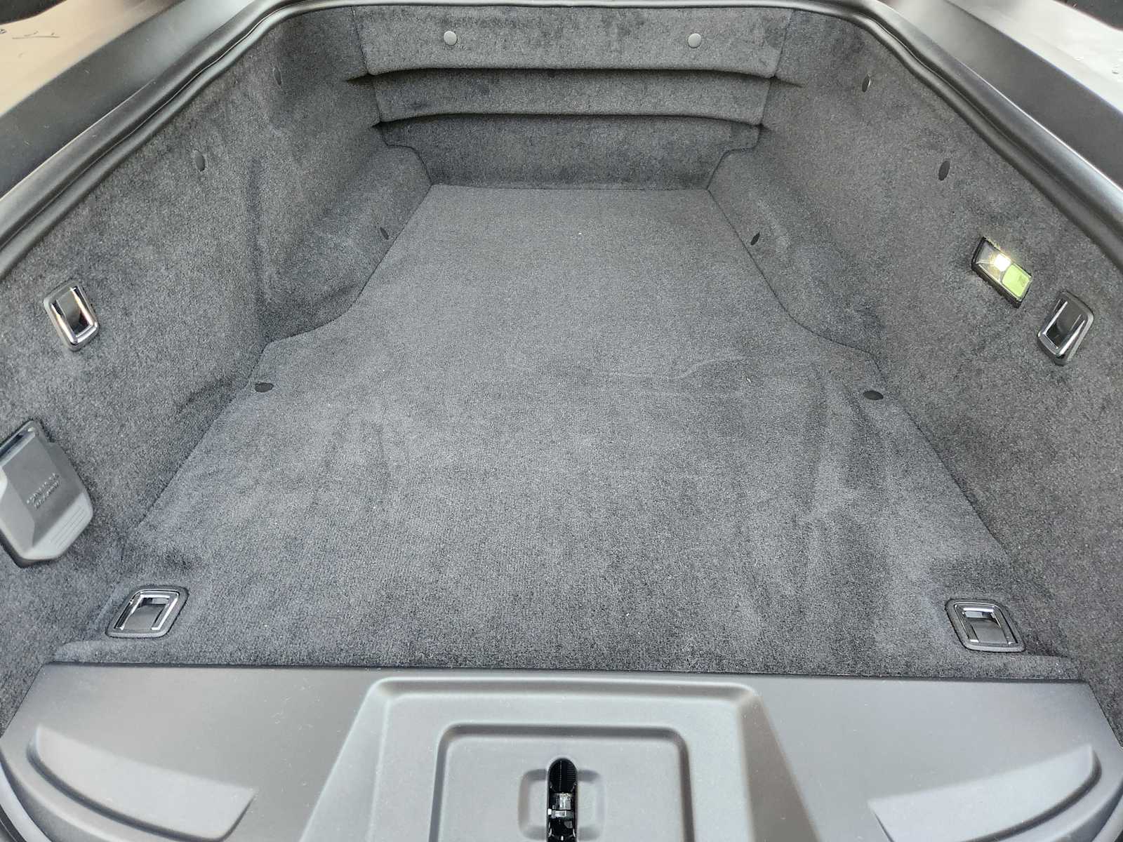 2025 Cadillac Escalade IQ Luxury photo 20