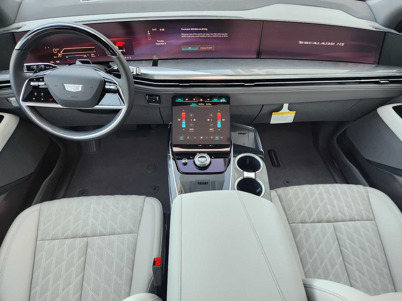 2025 Cadillac Escalade IQ Sport photo 16