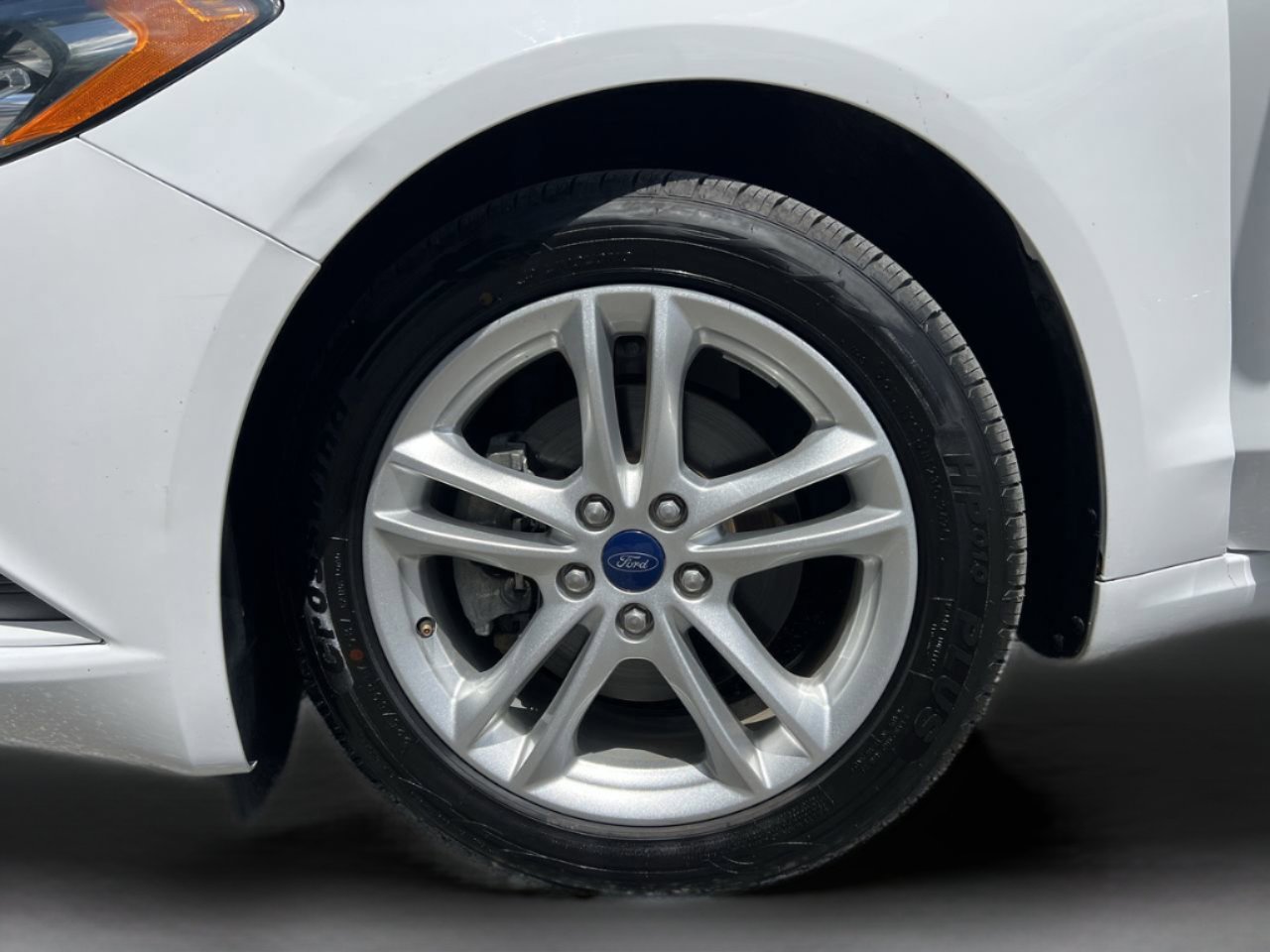 2018 Ford Fusion Hybrid S photo 28