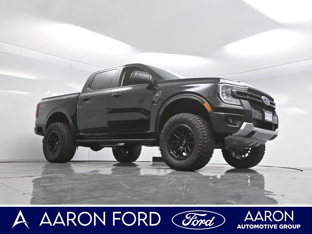 2024 Ford Ranger XLT photo 2