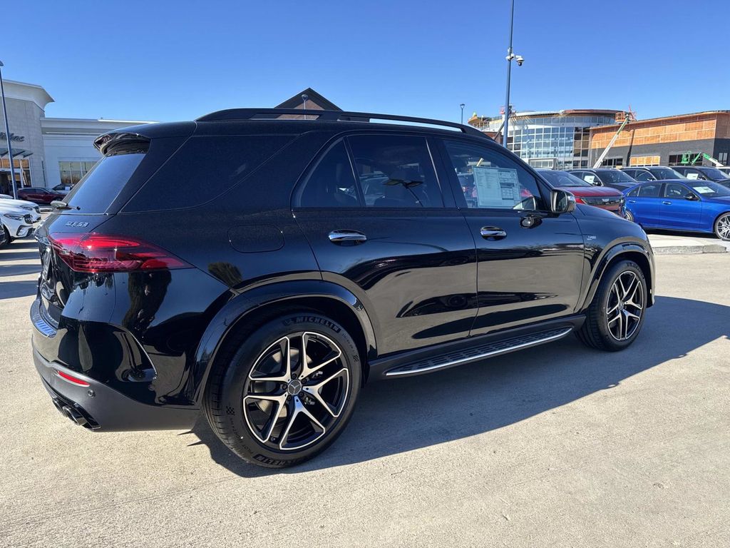 2026 Mercedes Benz GLE 53 AMG 4MATIC photo 4