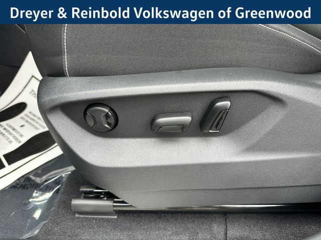 2026 Volkswagen Atlas SE Technology photo 22