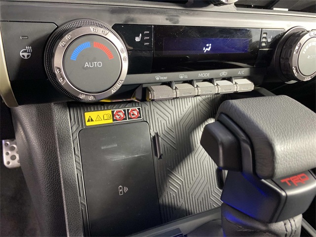 2024 Toyota Tacoma TRD Off-Road photo 20