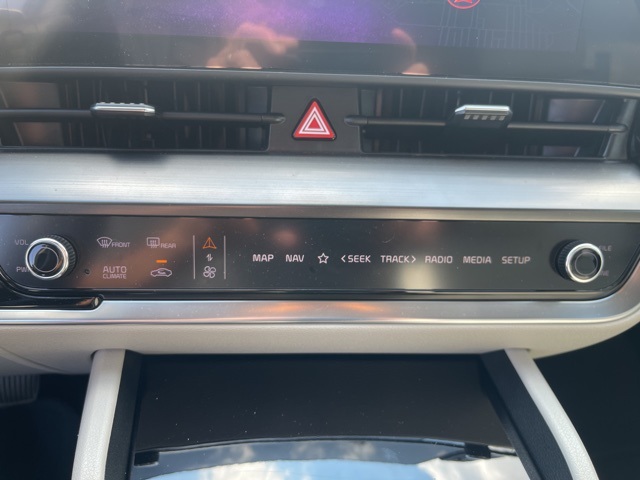 2025 Kia Sportage photo 9