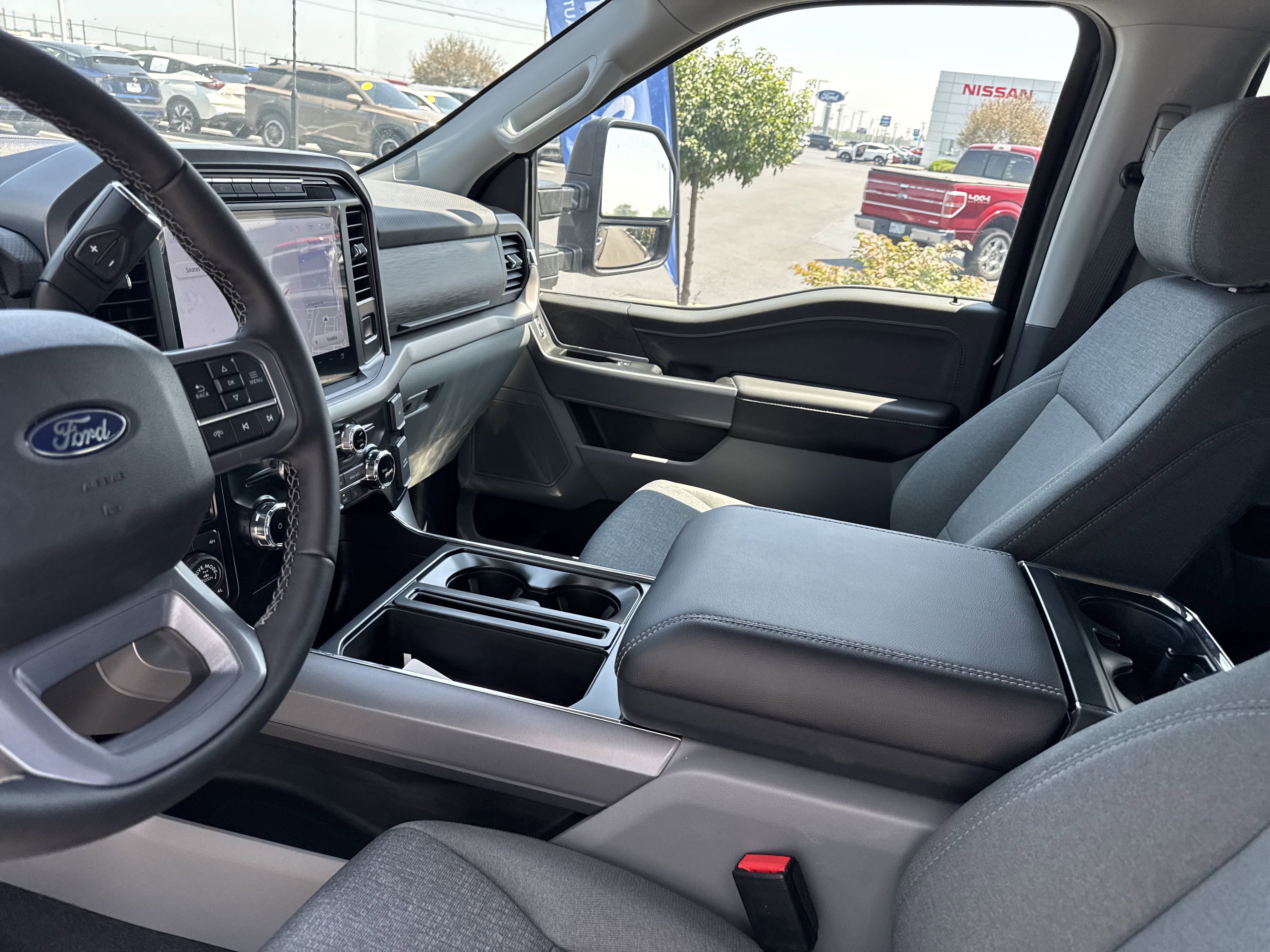 2024 Ford F-150 XLT photo 9