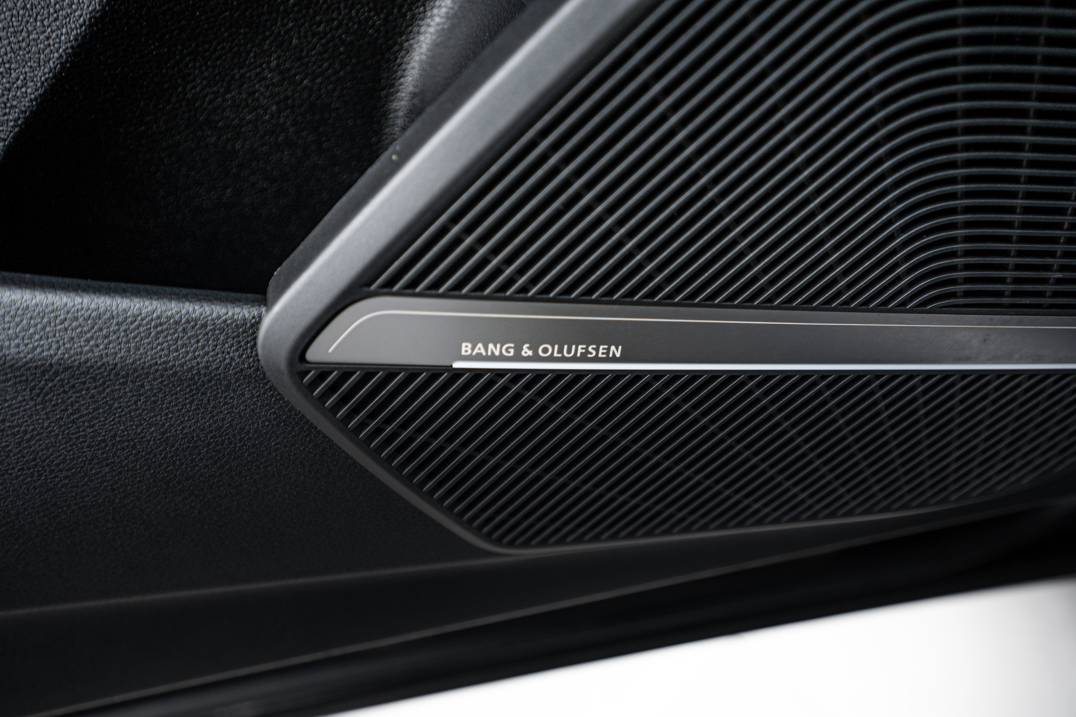 2022 Audi Q5 S line Premium Plus photo 8