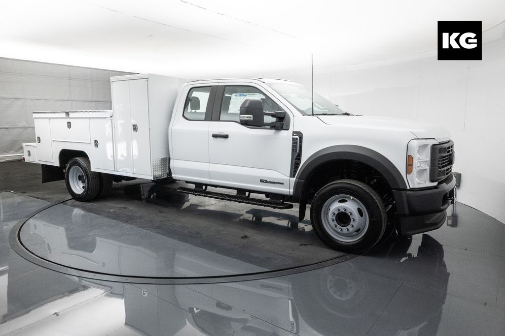 2026 Ford F-450 Super Duty Chassis Cab