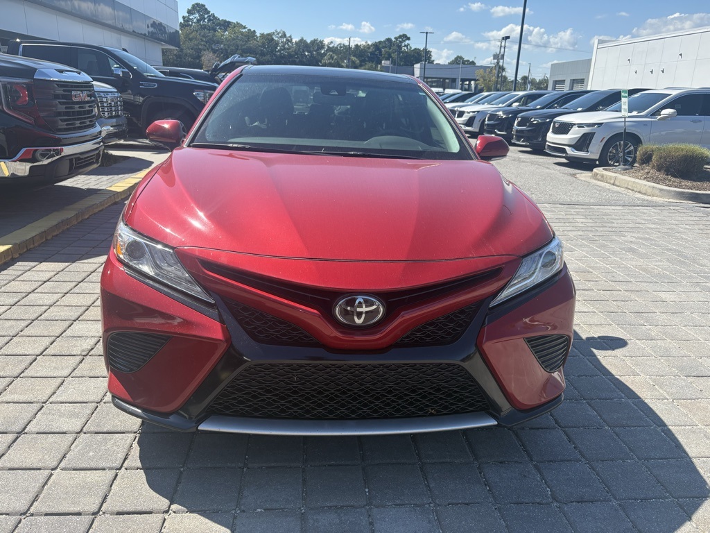 2020 Toyota Camry XSE photo 2