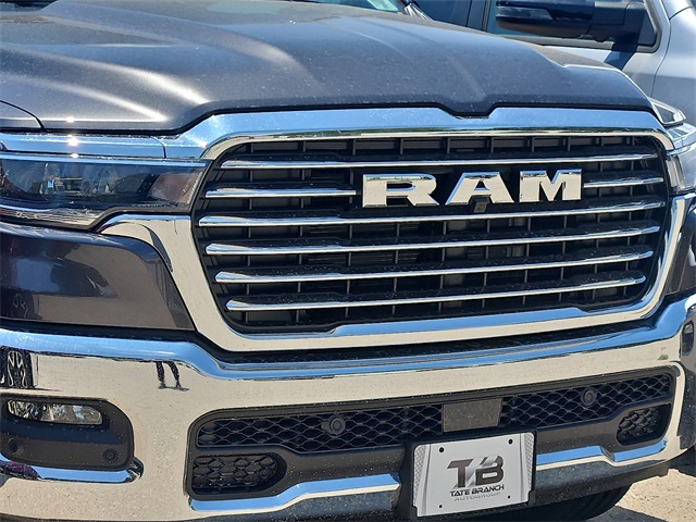 2025 Ram 1500 Laramie photo 2
