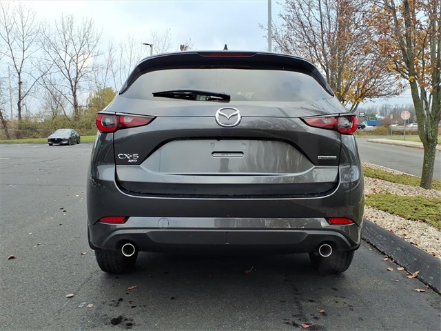 2025 Mazda CX-5 2.5 S Preferred photo 4