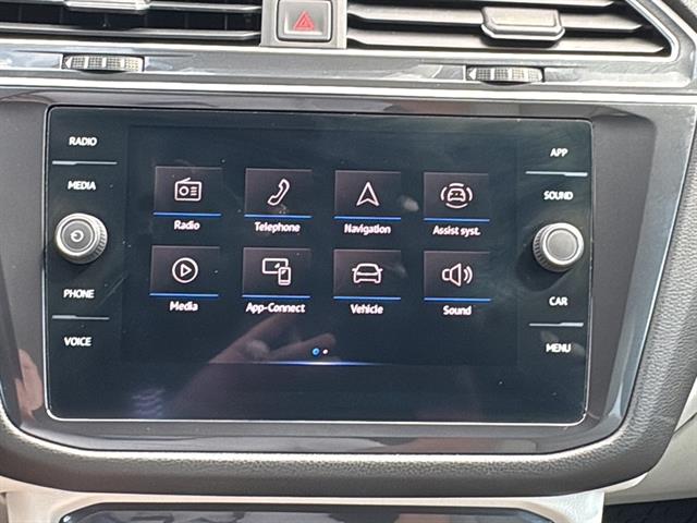2022 Volkswagen Tiguan SE R-Line Black photo 20