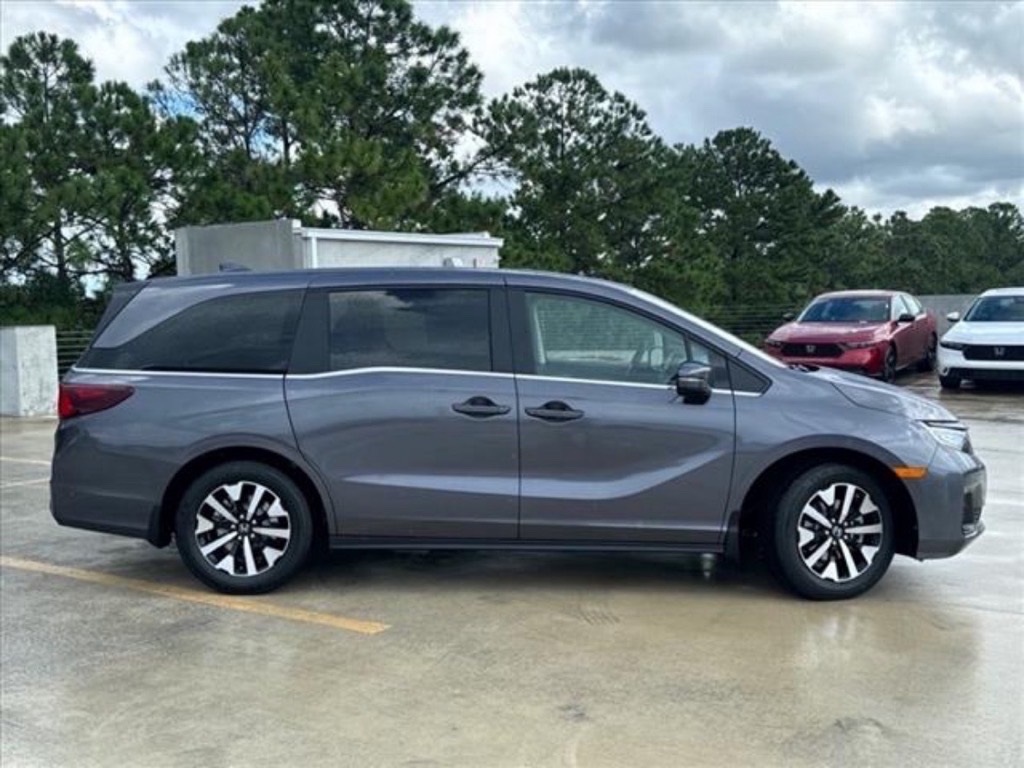 2026 Honda Odyssey EX-L photo 4
