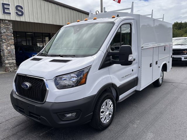 2024 Ford Transit photo 2
