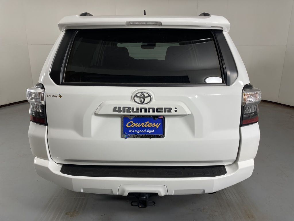 2023 Toyota 4Runner SR5 photo 8