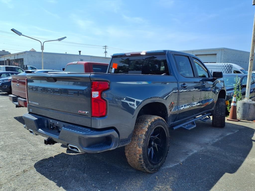 2020 Chevrolet Silverado 1500 RST photo 3