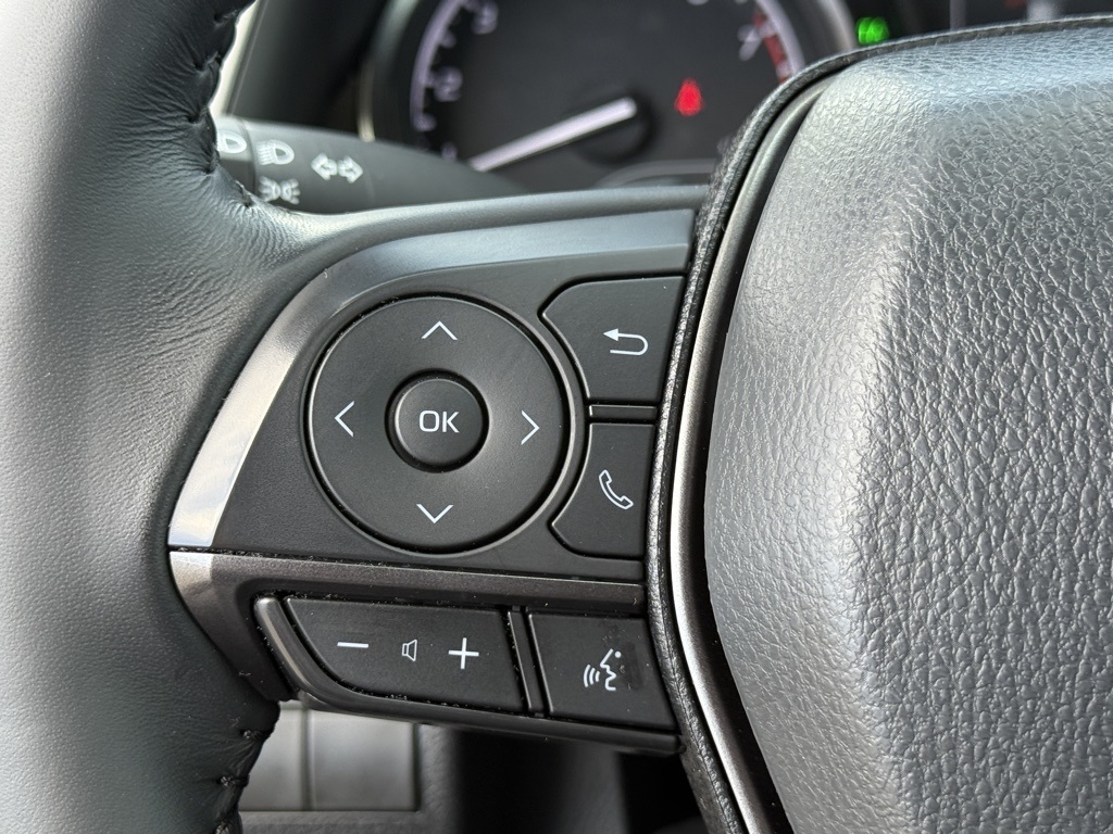 2024 Toyota Camry SE photo 22