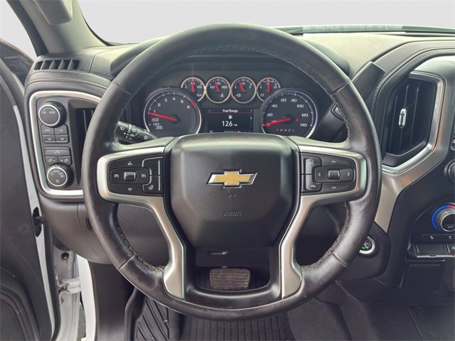 2021 Chevrolet Silverado LT photo 8
