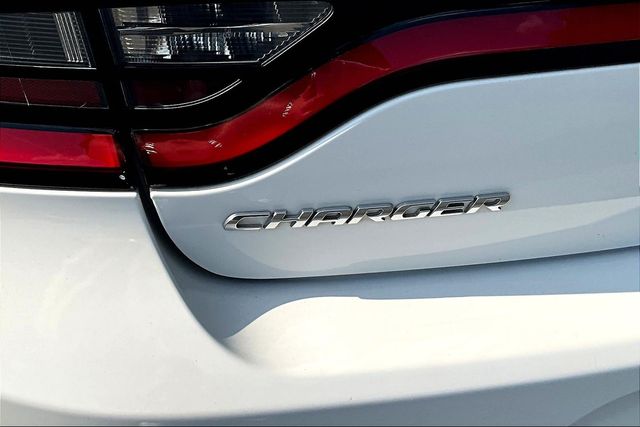 2022 Dodge Charger SXT photo 20