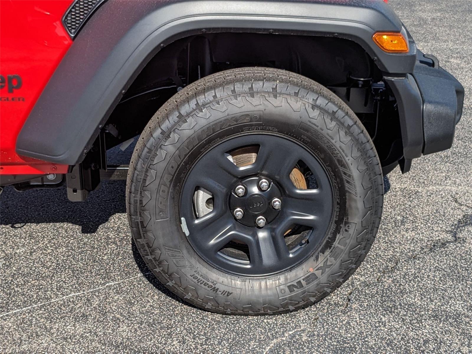 2025 Jeep Wrangler Sport photo 19