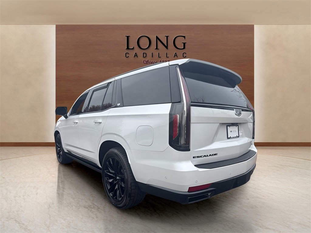2023 Cadillac Escalade Sport photo 3