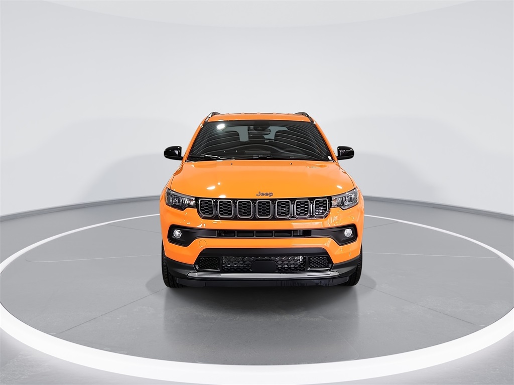 2026 Jeep Compass Latitude Altitude photo 3