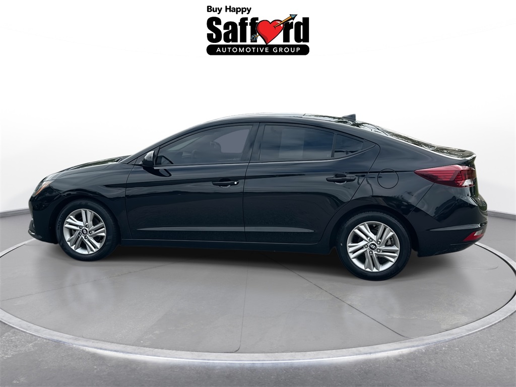 2020 Hyundai Elantra SEL photo 4