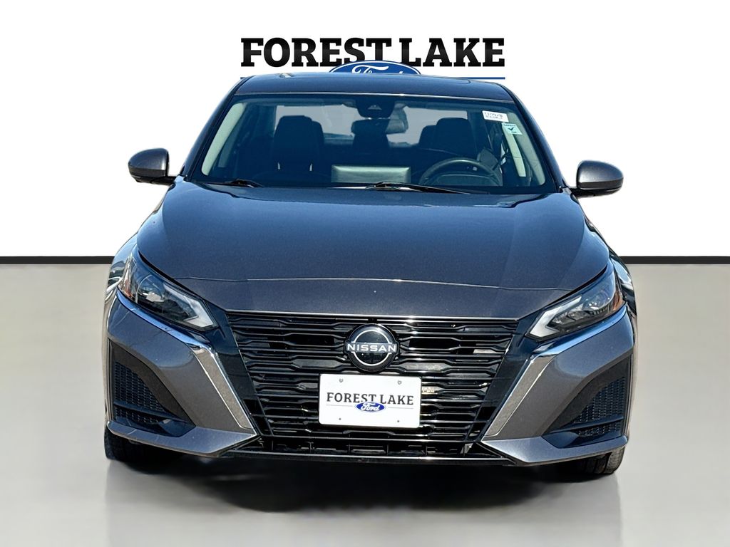 Used 2024 Nissan Altima SL with VIN 1N4BL4EW4RN420368 for sale in Forest Lake, Minnesota