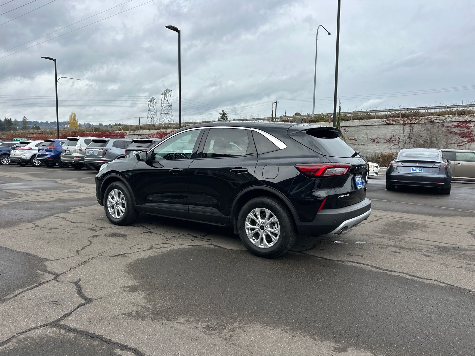 2024 Ford Escape Active photo 3