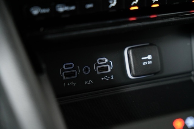 2025 Jeep Grand Cherokee Altitude photo 12
