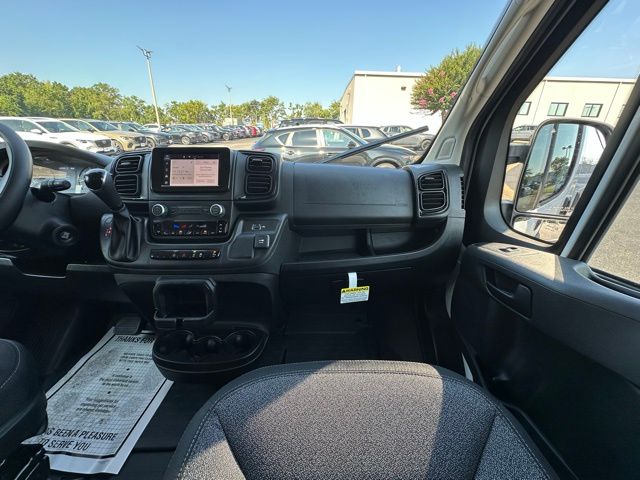 2025 Ram ProMaster 3500 Cargo Van photo 25