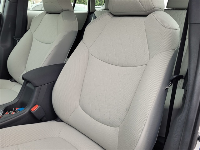 2026 Toyota Corolla Cross L photo 14
