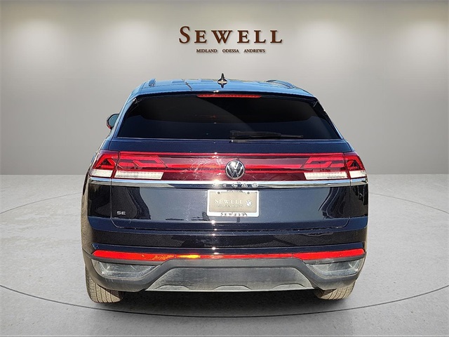 2024 Volkswagen Atlas Cross Sport SE photo 4