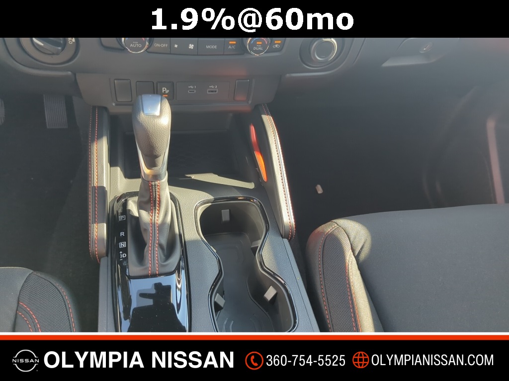 2025 Nissan Frontier Crew Cab PRO-4X photo 15