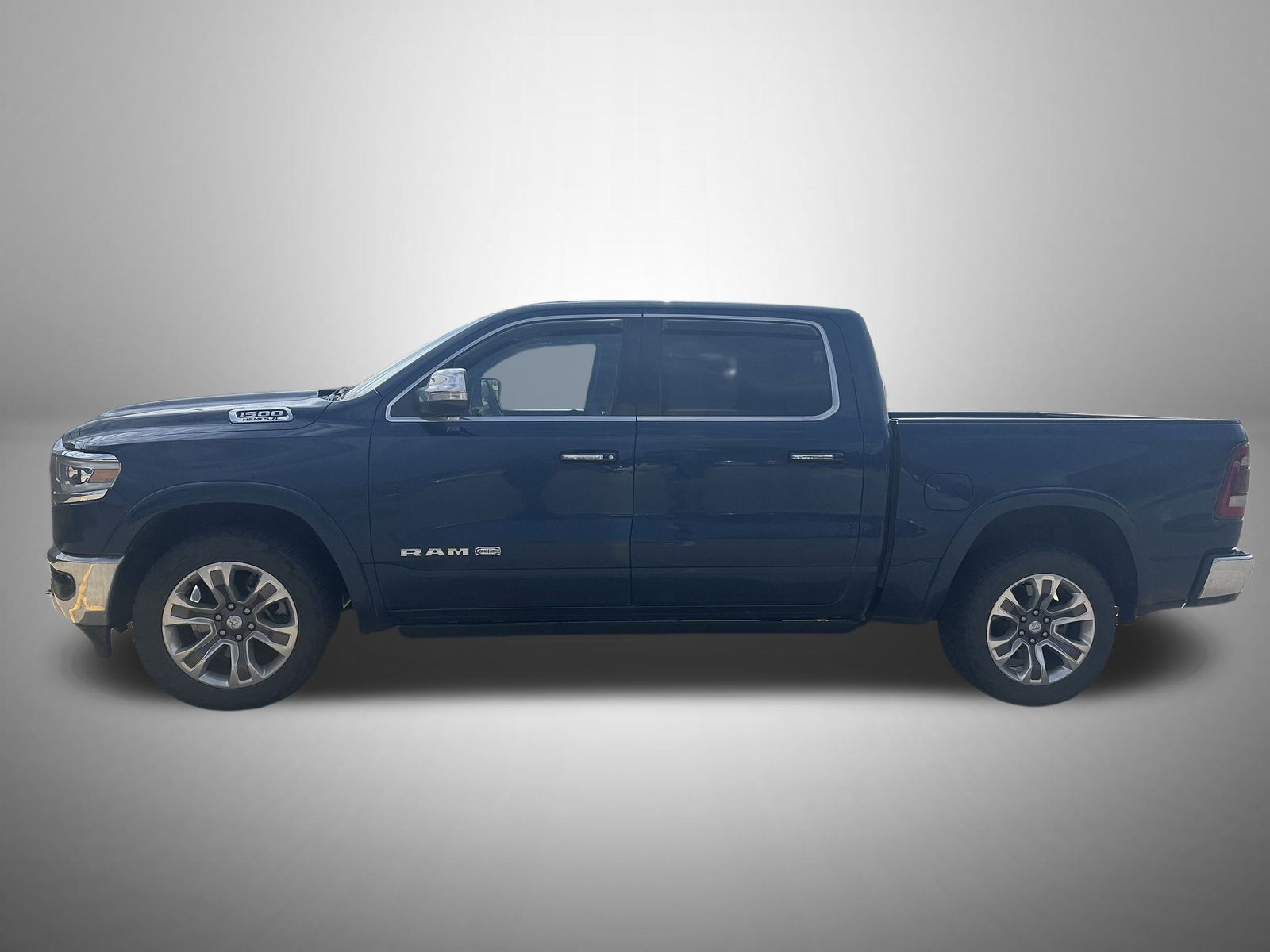 2019 Ram 1500 Laramie Longhorn photo 4