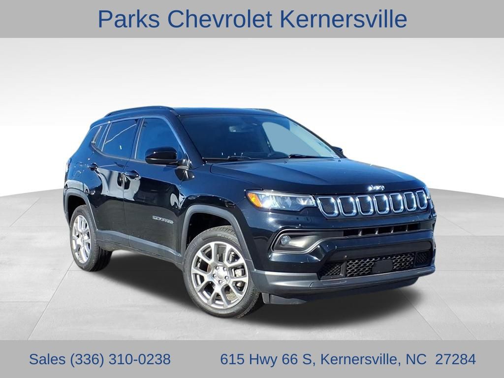 2022 Jeep Compass Latitude Lux's photo