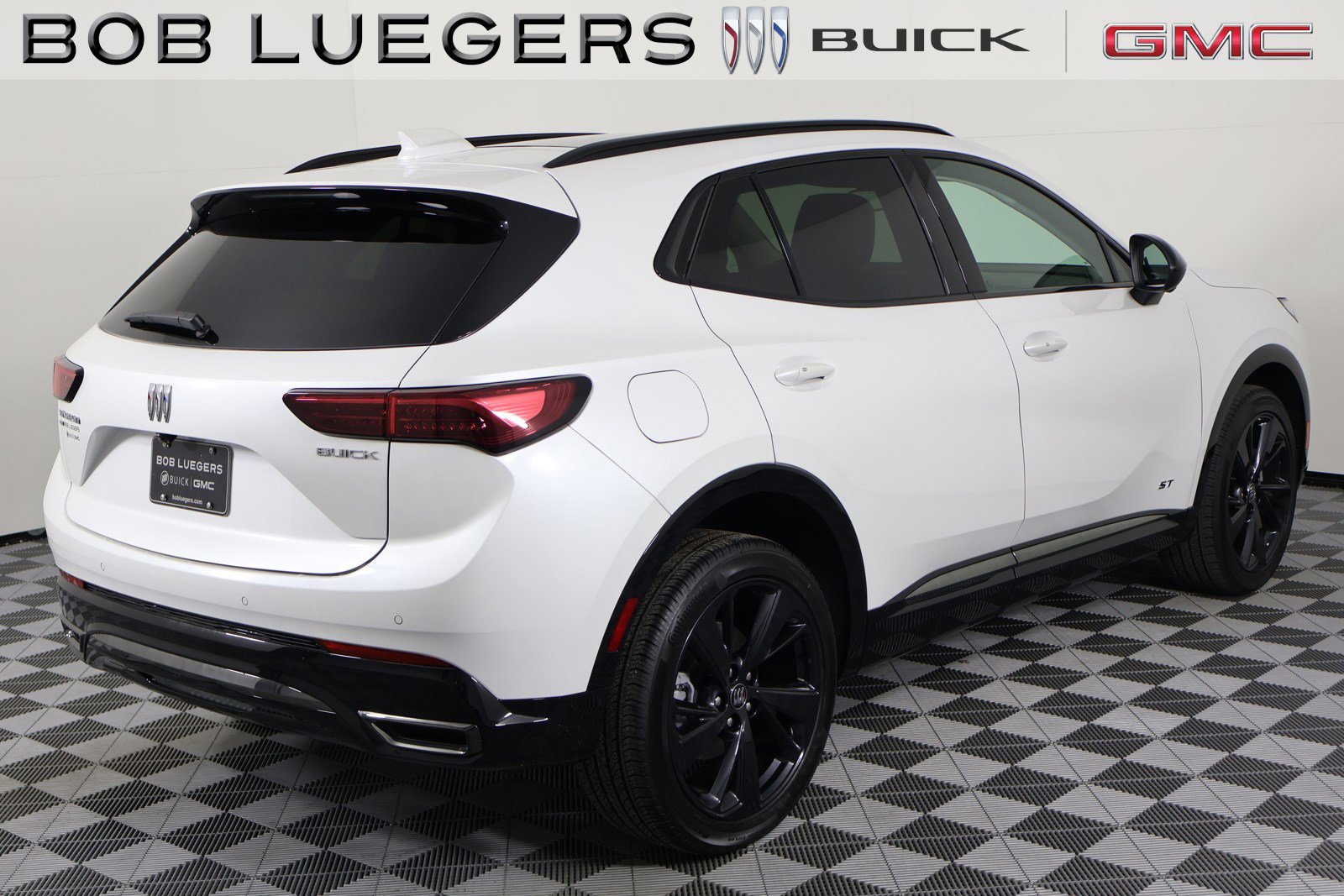 2025 Buick Envision Sport Touring photo 6