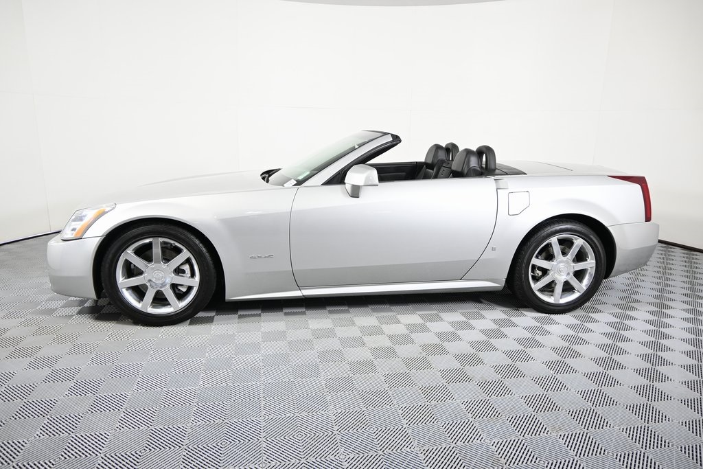 Used 2008 Cadillac XLR Base with VIN 1G6YV36A285601322 for sale in Forest Lake, Minnesota