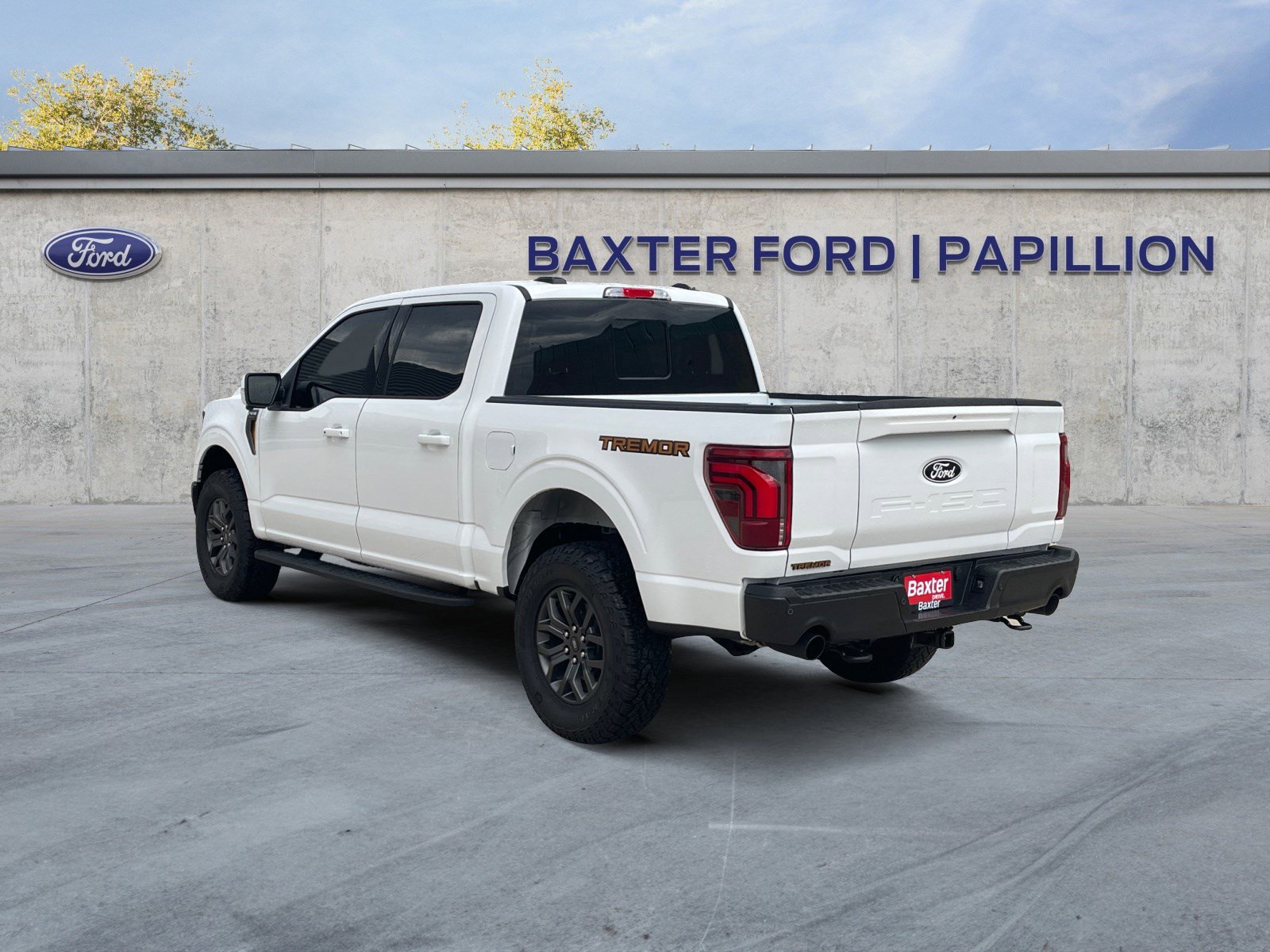 2025 Ford F-150 Tremor photo 2